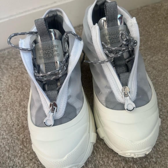 Brand new Burberry water proof sneakers - Picture 4 of 10
